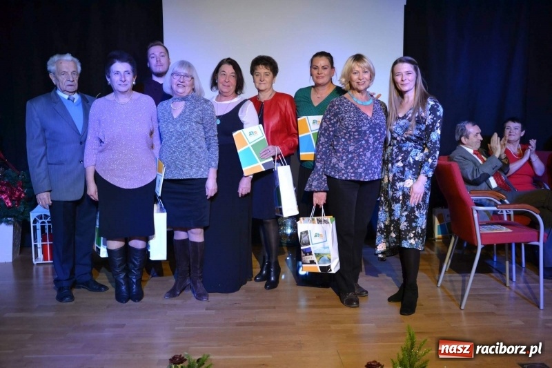 Zdjęcie w galerii na portalu naszraciborz.pl: Pokolędujmy razem - montaż słowno-muzyczny na Zamku Piastowskim  wiadomości z regionu