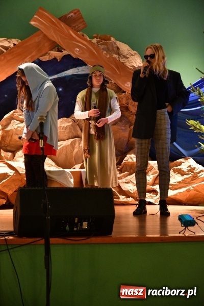 Zdjęcie w galerii na portalu naszraciborz.pl: ARS wystawił Jasełka na nowy czas  wiadomości z regionu