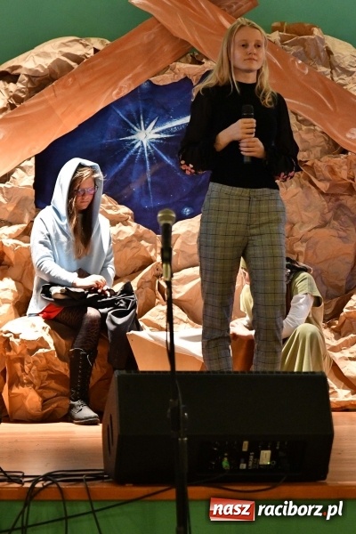 Zdjęcie w galerii na portalu naszraciborz.pl: ARS wystawił Jasełka na nowy czas  wiadomości z regionu