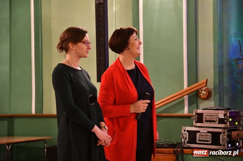 Zdjęcie w galerii na portalu naszraciborz.pl: ARS wystawił Jasełka na nowy czas  wiadomości z regionu