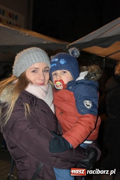 Zdjęcie w galerii na portalu naszraciborz.pl: Adwentowe spotkanie przy choince w Bieńkowicach  wiadomości z regionu