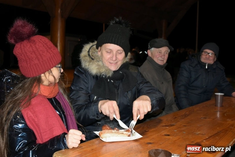 Zdjęcie w galerii na portalu naszraciborz.pl: Glühwein w Roszkowie  wiadomości z regionu
