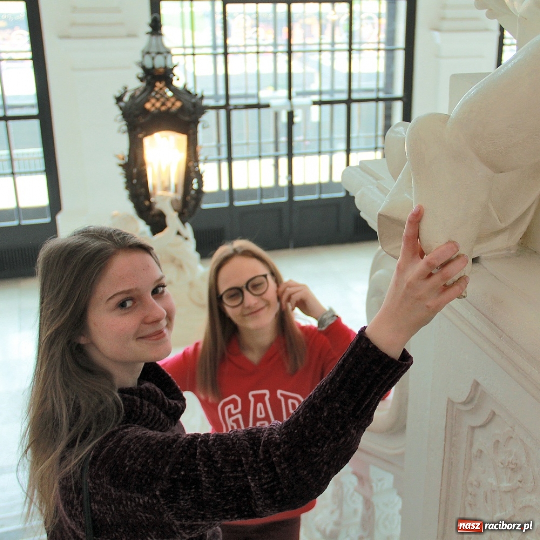 Zdjęcie w galerii na portalu naszraciborz.pl: Uczniowie I LO zobaczyli Wiedeń w świątecznej odsłonie wiadomości z regionu