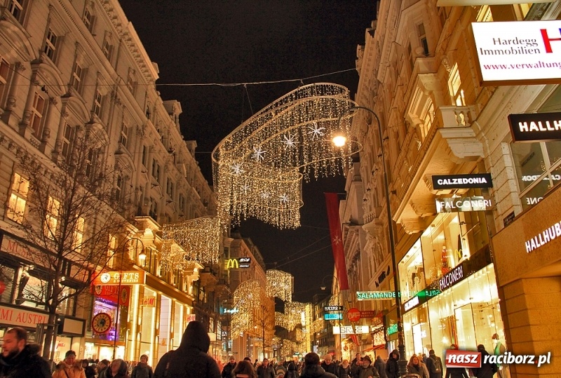 Zdjęcie w galerii na portalu naszraciborz.pl: Uczniowie I LO zobaczyli Wiedeń w świątecznej odsłonie wiadomości z regionu