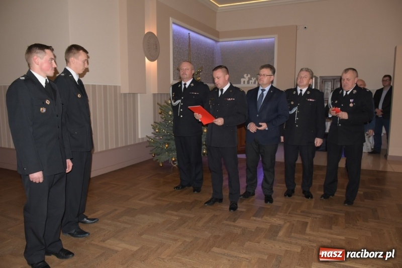 Zdjęcie w galerii na portalu naszraciborz.pl: Spotkanie opłatkowe strażaków gminy Krzyżanowice wiadomości z regionu