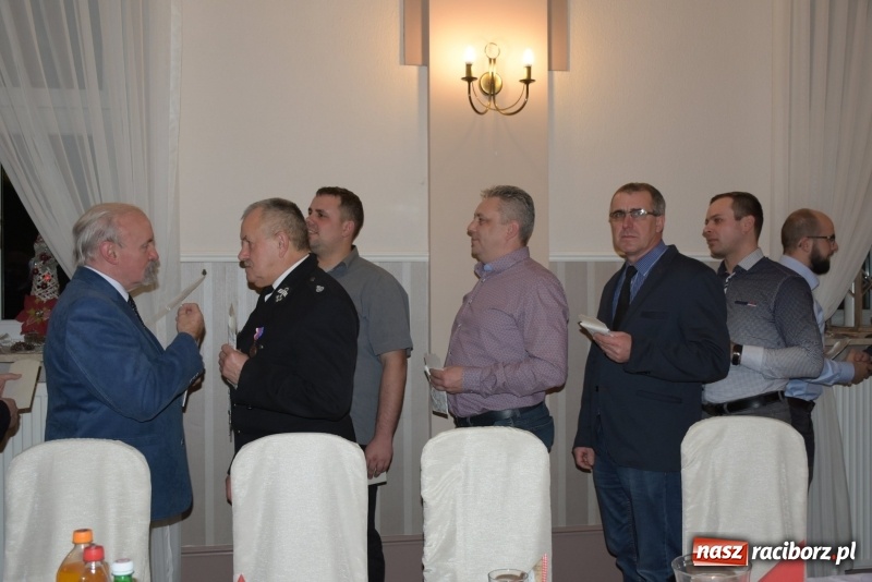 Zdjęcie w galerii na portalu naszraciborz.pl: Spotkanie opłatkowe strażaków gminy Krzyżanowice wiadomości z regionu