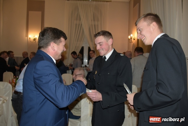 Zdjęcie w galerii na portalu naszraciborz.pl: Spotkanie opłatkowe strażaków gminy Krzyżanowice wiadomości z regionu