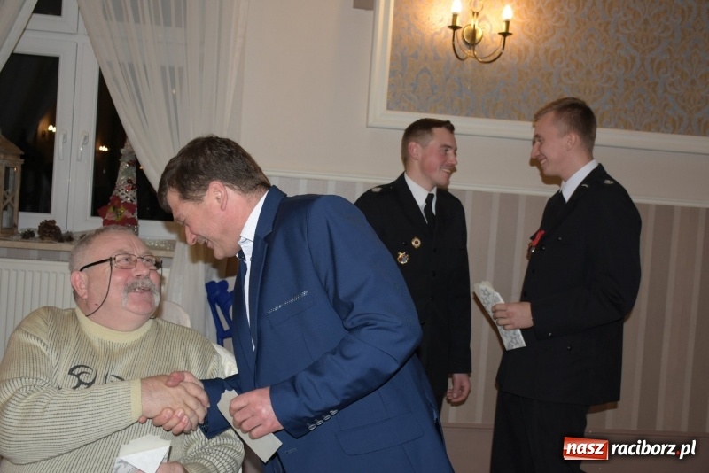 Zdjęcie w galerii na portalu naszraciborz.pl: Spotkanie opłatkowe strażaków gminy Krzyżanowice wiadomości z regionu