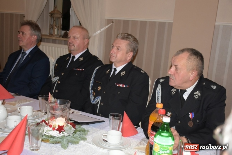 Zdjęcie w galerii na portalu naszraciborz.pl: Spotkanie opłatkowe strażaków gminy Krzyżanowice wiadomości z regionu