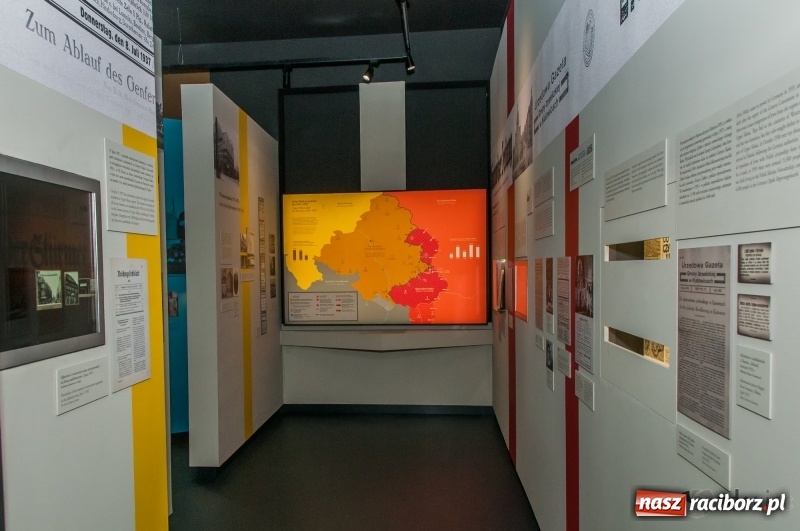 Zdjęcie w galerii na portalu naszraciborz.pl: Żydzi na Górnym Śląsku. Otwarcie wystawy stałej w gliwickim Muzeum wiadomości z regionu