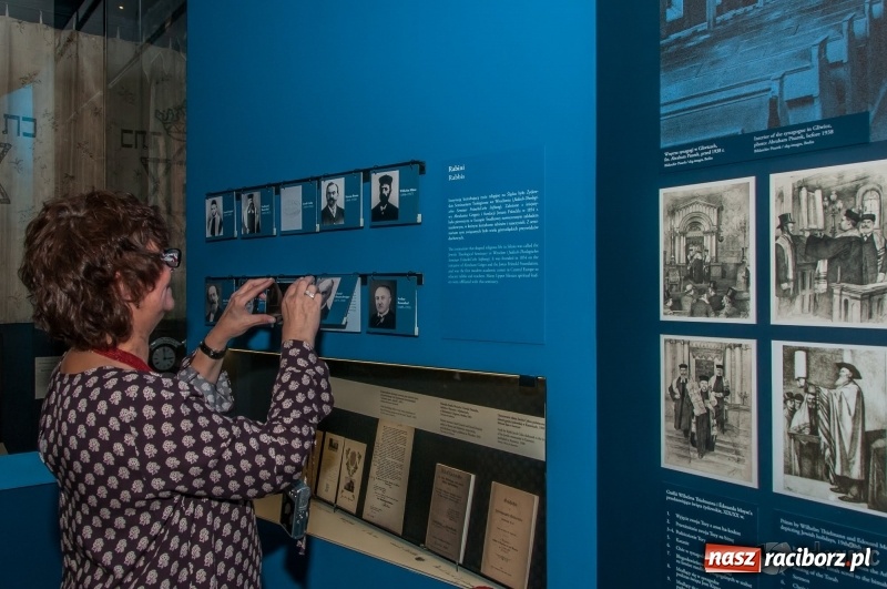 Zdjęcie w galerii na portalu naszraciborz.pl: Żydzi na Górnym Śląsku. Otwarcie wystawy stałej w gliwickim Muzeum wiadomości z regionu