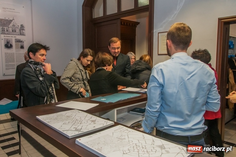 Zdjęcie w galerii na portalu naszraciborz.pl: Żydzi na Górnym Śląsku. Otwarcie wystawy stałej w gliwickim Muzeum wiadomości z regionu