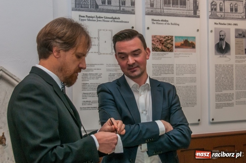 Zdjęcie w galerii na portalu naszraciborz.pl: Żydzi na Górnym Śląsku. Otwarcie wystawy stałej w gliwickim Muzeum wiadomości z regionu