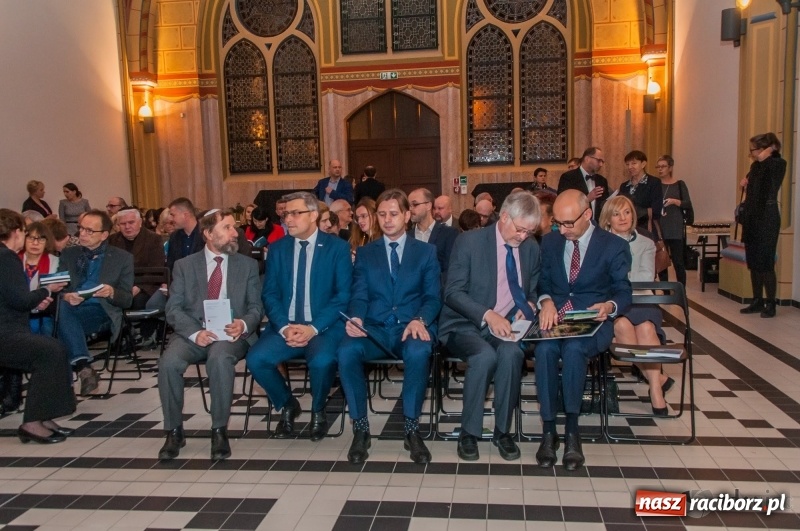 Zdjęcie w galerii na portalu naszraciborz.pl: Żydzi na Górnym Śląsku. Otwarcie wystawy stałej w gliwickim Muzeum wiadomości z regionu