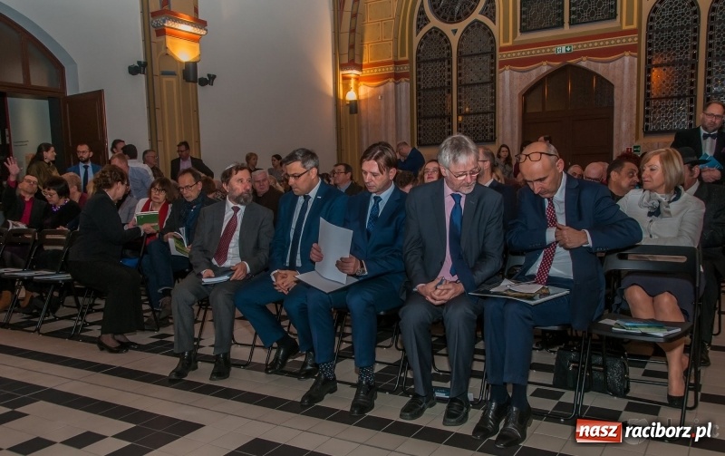 Zdjęcie w galerii na portalu naszraciborz.pl: Żydzi na Górnym Śląsku. Otwarcie wystawy stałej w gliwickim Muzeum wiadomości z regionu