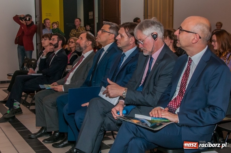 Zdjęcie w galerii na portalu naszraciborz.pl: Żydzi na Górnym Śląsku. Otwarcie wystawy stałej w gliwickim Muzeum wiadomości z regionu