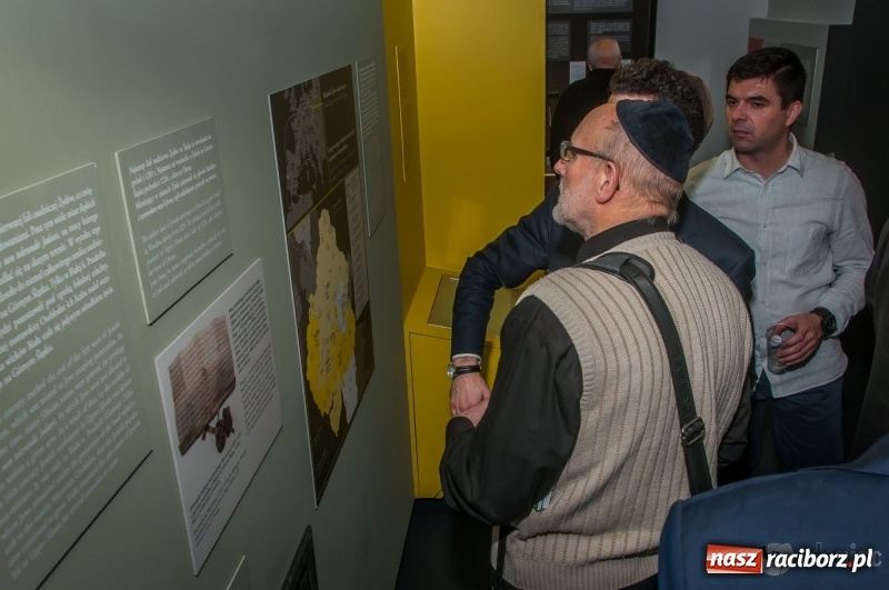 Zdjęcie w galerii na portalu naszraciborz.pl: Żydzi na Górnym Śląsku. Otwarcie wystawy stałej w gliwickim Muzeum wiadomości z regionu