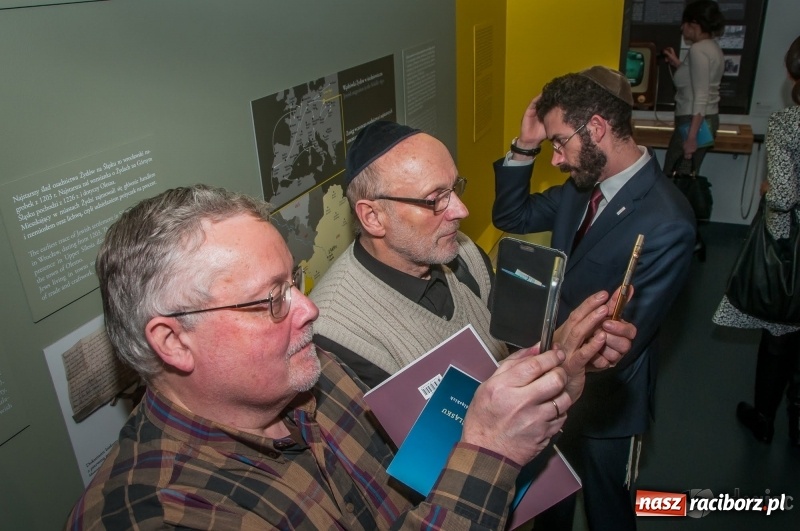Zdjęcie w galerii na portalu naszraciborz.pl: Żydzi na Górnym Śląsku. Otwarcie wystawy stałej w gliwickim Muzeum wiadomości z regionu