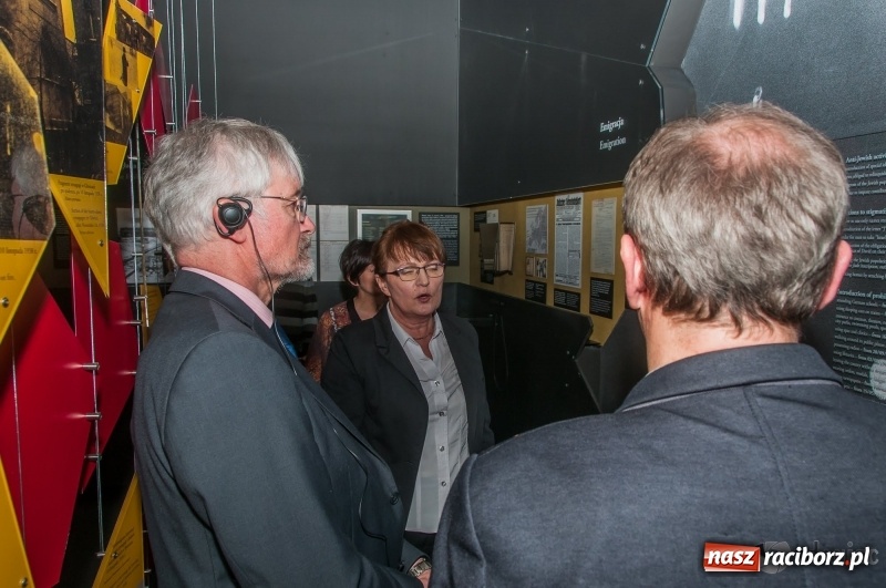 Zdjęcie w galerii na portalu naszraciborz.pl: Żydzi na Górnym Śląsku. Otwarcie wystawy stałej w gliwickim Muzeum wiadomości z regionu