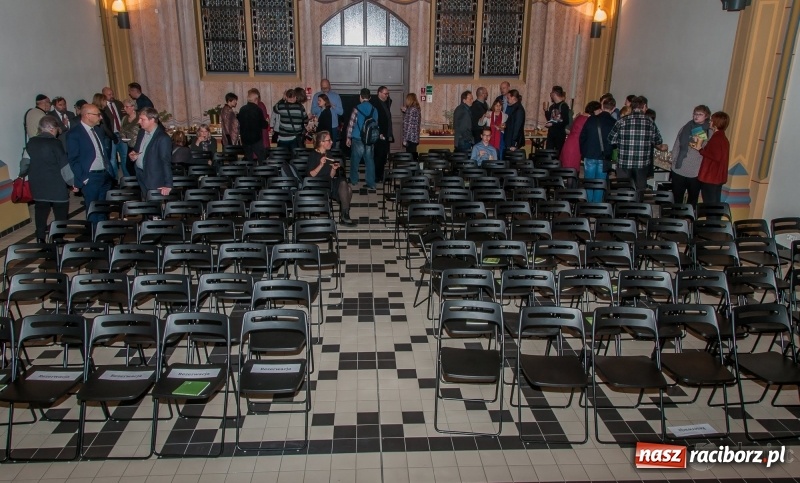 Zdjęcie w galerii na portalu naszraciborz.pl: Żydzi na Górnym Śląsku. Otwarcie wystawy stałej w gliwickim Muzeum wiadomości z regionu