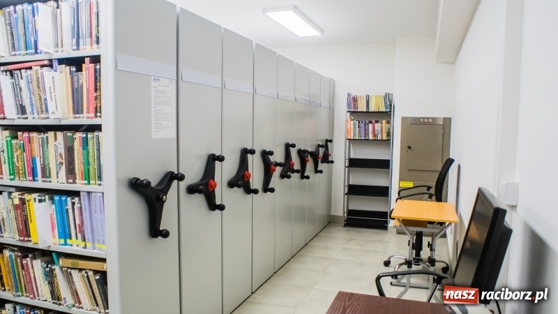 Zdjęcie w galerii na portalu naszraciborz.pl: Remont zakończony. Miejska i Powiatowa Biblioteka Publiczna oficjalnie otwarta wiadomości z regionu