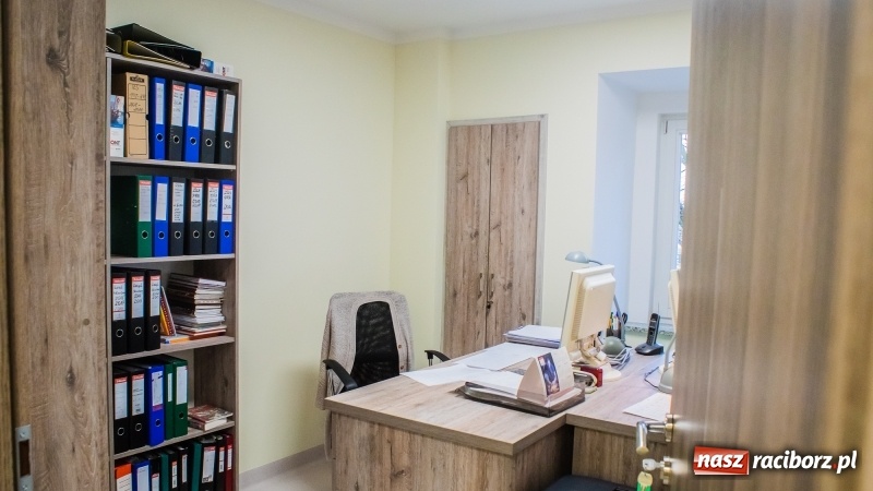 Zdjęcie w galerii na portalu naszraciborz.pl: Remont zakończony. Miejska i Powiatowa Biblioteka Publiczna oficjalnie otwarta wiadomości z regionu