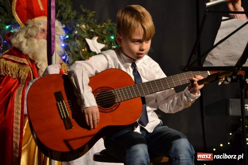 Zdjęcie w galerii na portalu naszraciborz.pl: Koncert Kolędowy na Zamku Piastowskim  wiadomości z regionu