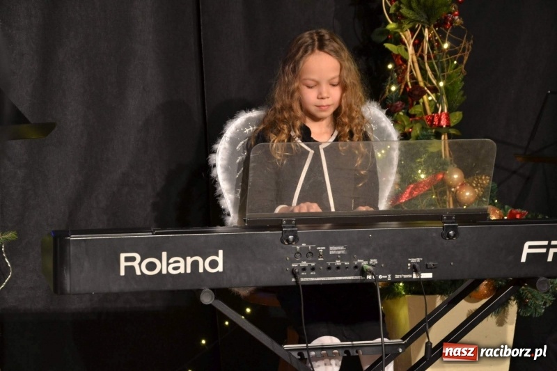 Zdjęcie w galerii na portalu naszraciborz.pl: Koncert Kolędowy na Zamku Piastowskim  wiadomości z regionu