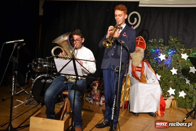 Zdjęcie w galerii na portalu naszraciborz.pl: Koncert Kolędowy na Zamku Piastowskim  wiadomości z regionu
