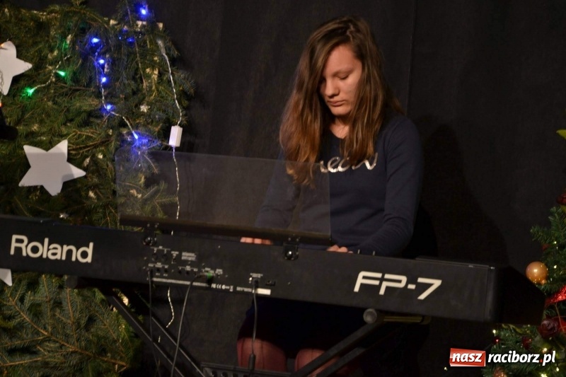 Zdjęcie w galerii na portalu naszraciborz.pl: Koncert Kolędowy na Zamku Piastowskim  wiadomości z regionu