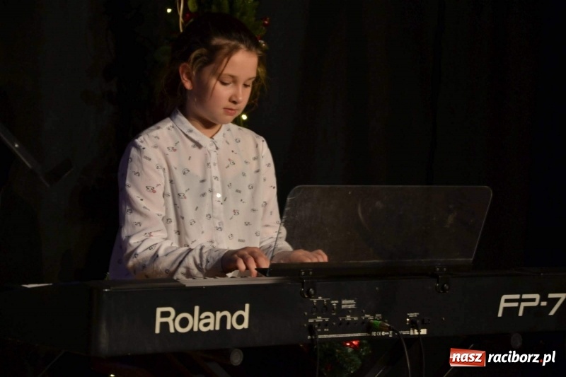 Zdjęcie w galerii na portalu naszraciborz.pl: Koncert Kolędowy na Zamku Piastowskim  wiadomości z regionu