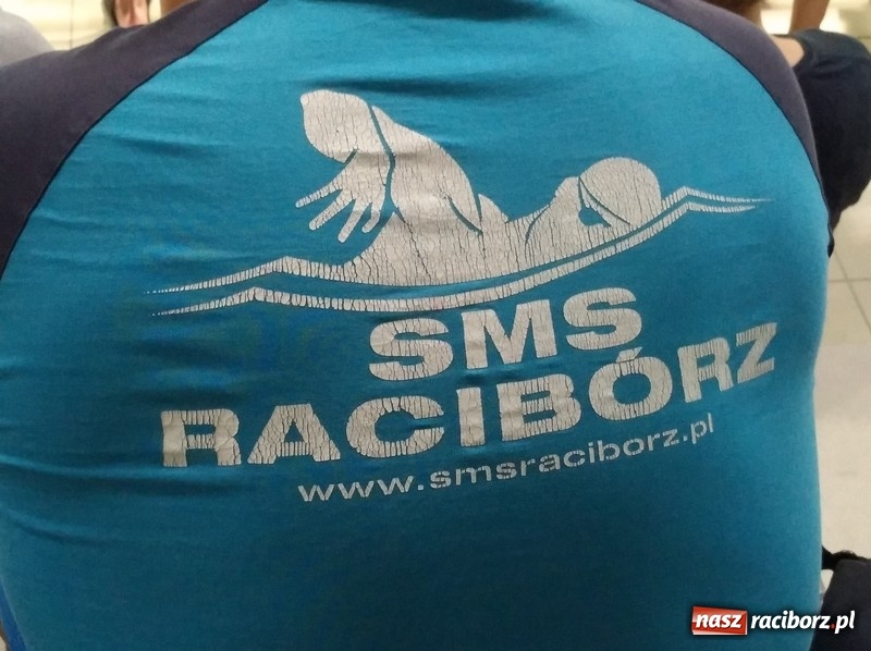 Zdjęcie w galerii na portalu naszraciborz.pl: Pływanie. Pięć medali pływaków Szkoły Mistrzostwa Sportowego wiadomości z regionu