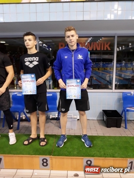 Zdjęcie w galerii na portalu naszraciborz.pl: Pływanie. Pięć medali pływaków Szkoły Mistrzostwa Sportowego wiadomości z regionu