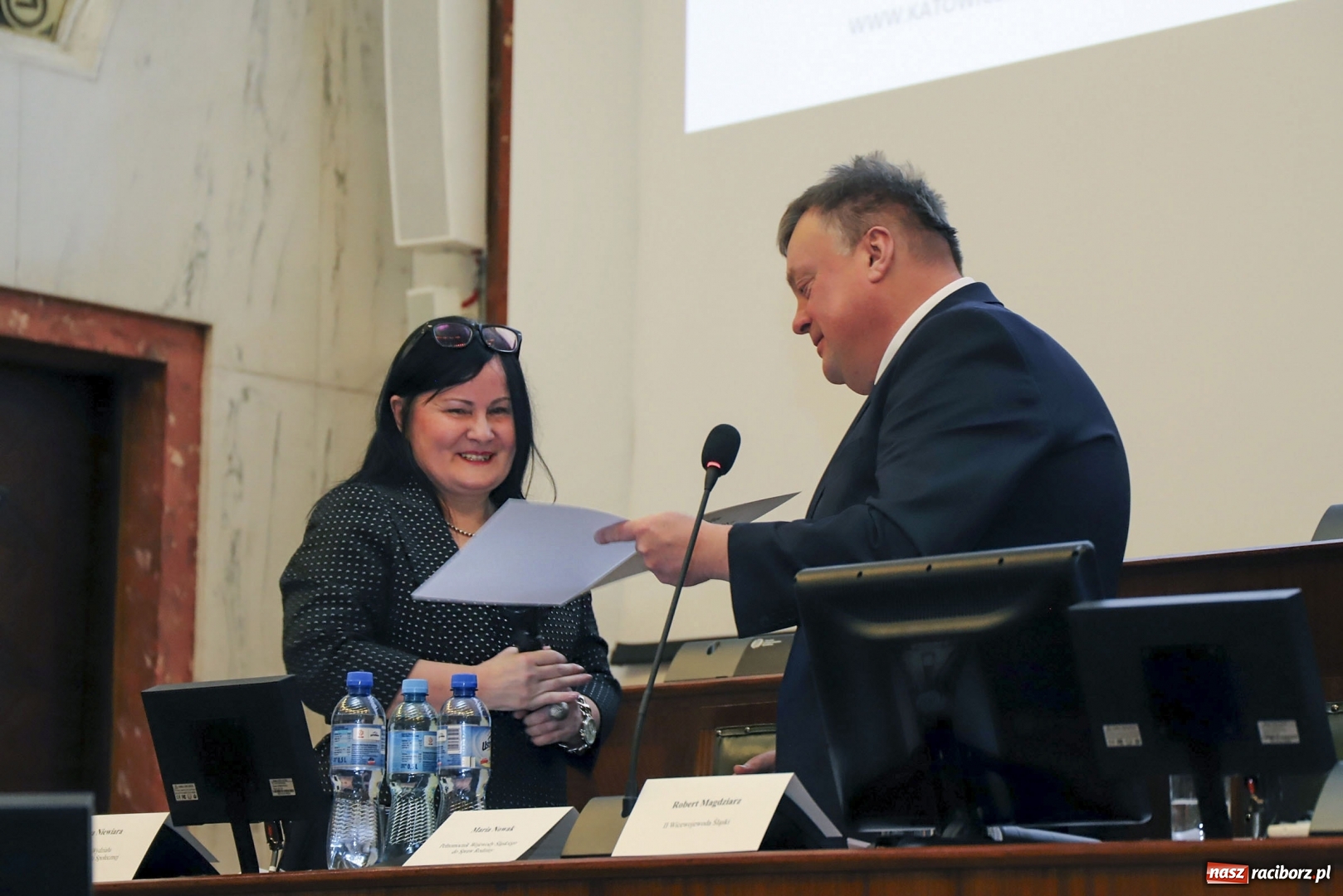 Zdjęcie w galerii na portalu naszraciborz.pl: Władze wojewódzkie chcą wspierać integrację obcokrajowców. Górny Śląsk potrzebuje rąk do pracy wiadomości z regionu