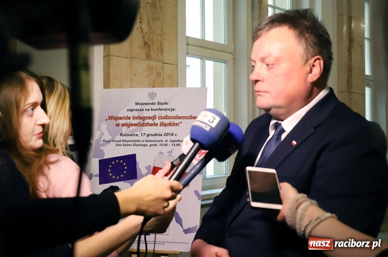 Zdjęcie w galerii na portalu naszraciborz.pl: Władze wojewódzkie chcą wspierać integrację obcokrajowców. Górny Śląsk potrzebuje rąk do pracy wiadomości z regionu