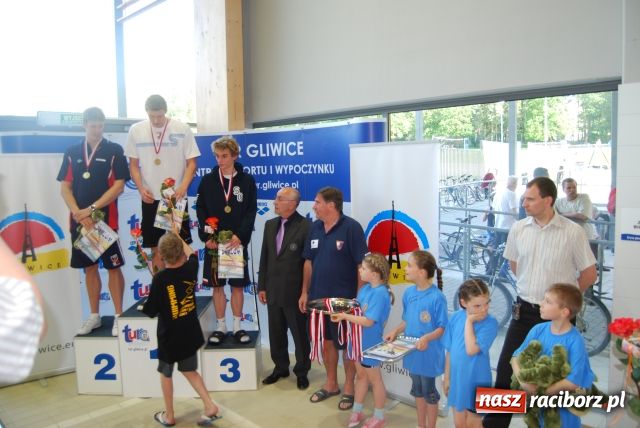 Zdjęcie w galerii na portalu naszraciborz.pl: Pływanie: Maciej Sudenis z minimum wiadomości z regionu