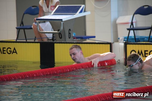 Zdjęcie w galerii na portalu naszraciborz.pl: Pływanie: Maciej Sudenis z minimum wiadomości z regionu