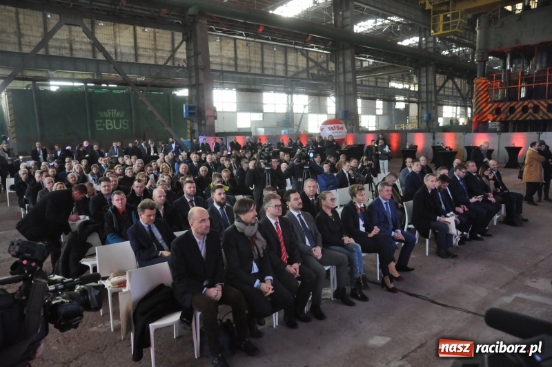 Zdjęcie w galerii na portalu naszraciborz.pl: E-BUS z Rafako na jazdach testowych [WIDEO] wiadomości z regionu