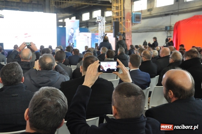 Zdjęcie w galerii na portalu naszraciborz.pl: E-BUS z Rafako na jazdach testowych [WIDEO] wiadomości z regionu