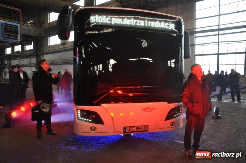 Zdjęcie w galerii na portalu naszraciborz.pl: E-BUS z Rafako na jazdach testowych [WIDEO] wiadomości z regionu