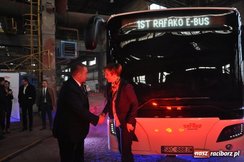 Zdjęcie w galerii na portalu naszraciborz.pl: E-BUS z Rafako na jazdach testowych [WIDEO] wiadomości z regionu