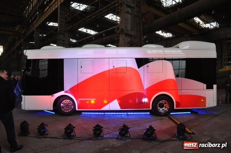 Zdjęcie w galerii na portalu naszraciborz.pl: E-BUS z Rafako na jazdach testowych [WIDEO] wiadomości z regionu