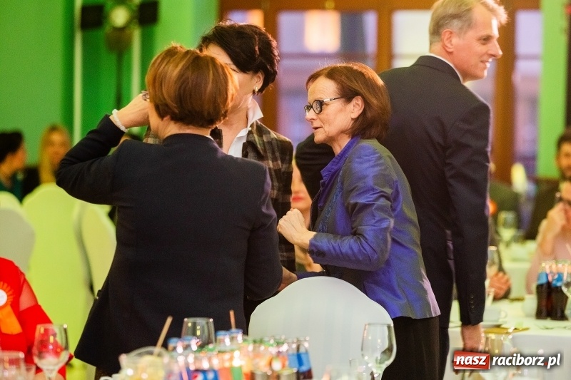 Zdjęcie w galerii na portalu naszraciborz.pl: Przedświąteczne spotkanie w Rafako. Uhonorowano emerytów i jubilatów spółki wiadomości z regionu