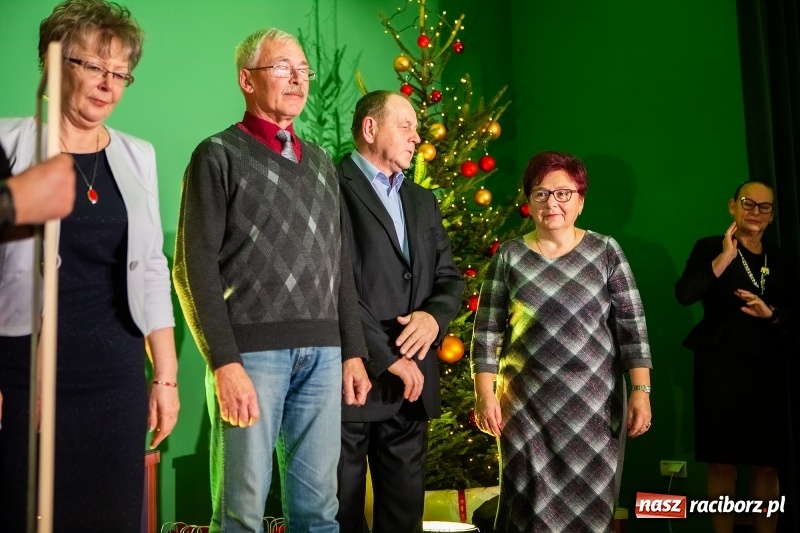 Zdjęcie w galerii na portalu naszraciborz.pl: Przedświąteczne spotkanie w Rafako. Uhonorowano emerytów i jubilatów spółki wiadomości z regionu