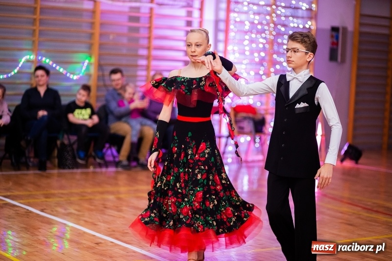 Zdjęcie w galerii na portalu naszraciborz.pl: Pokazy taneczne wychowanków MDK w MOS-ie wiadomości z regionu