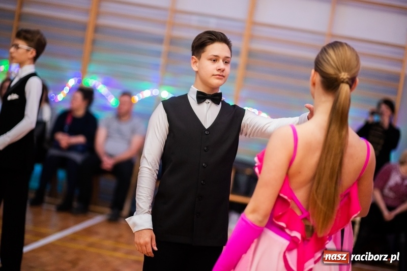 Zdjęcie w galerii na portalu naszraciborz.pl: Pokazy taneczne wychowanków MDK w MOS-ie wiadomości z regionu