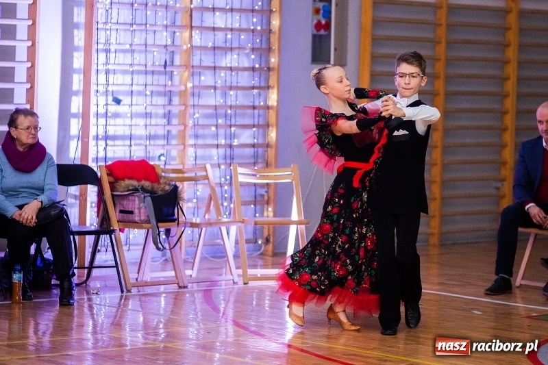 Zdjęcie w galerii na portalu naszraciborz.pl: Pokazy taneczne wychowanków MDK w MOS-ie wiadomości z regionu