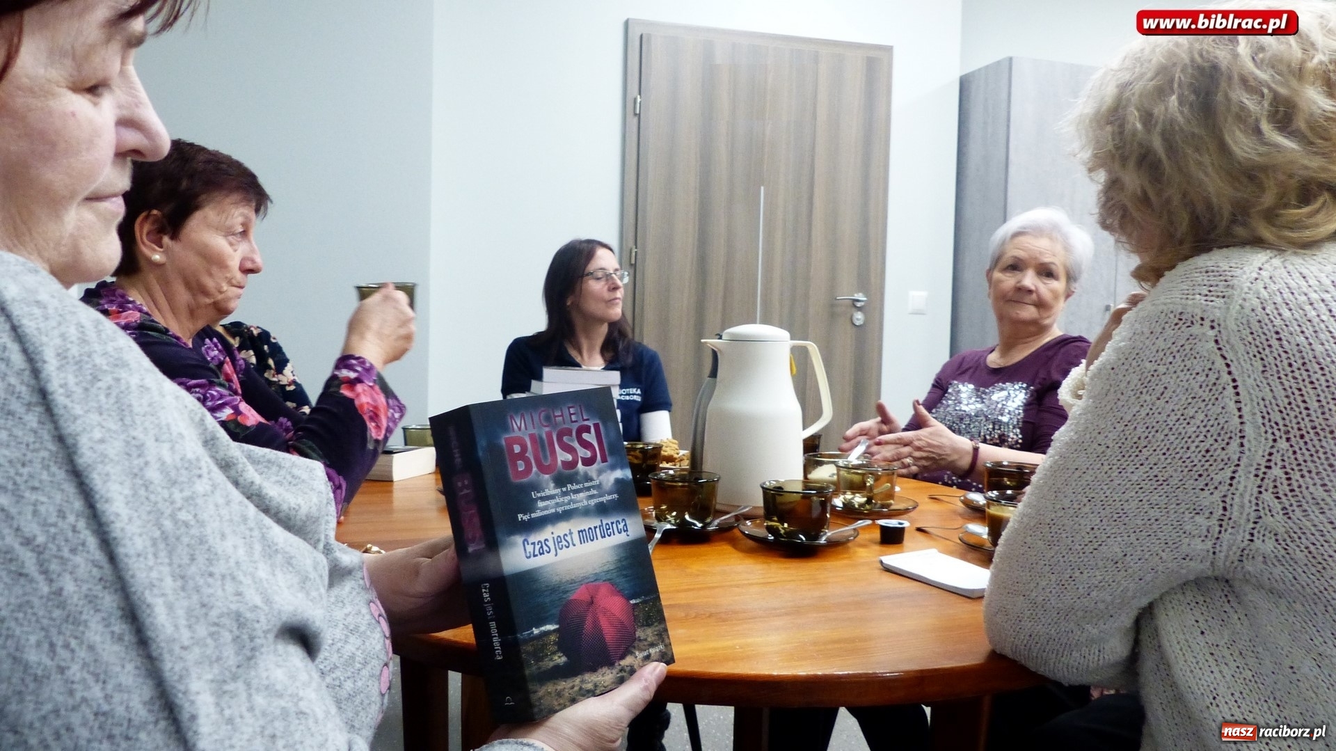 Zdjęcie w galerii na portalu naszraciborz.pl: Czas jest mordercą w Dyskusyjnym Klubie Książki wiadomości z regionu