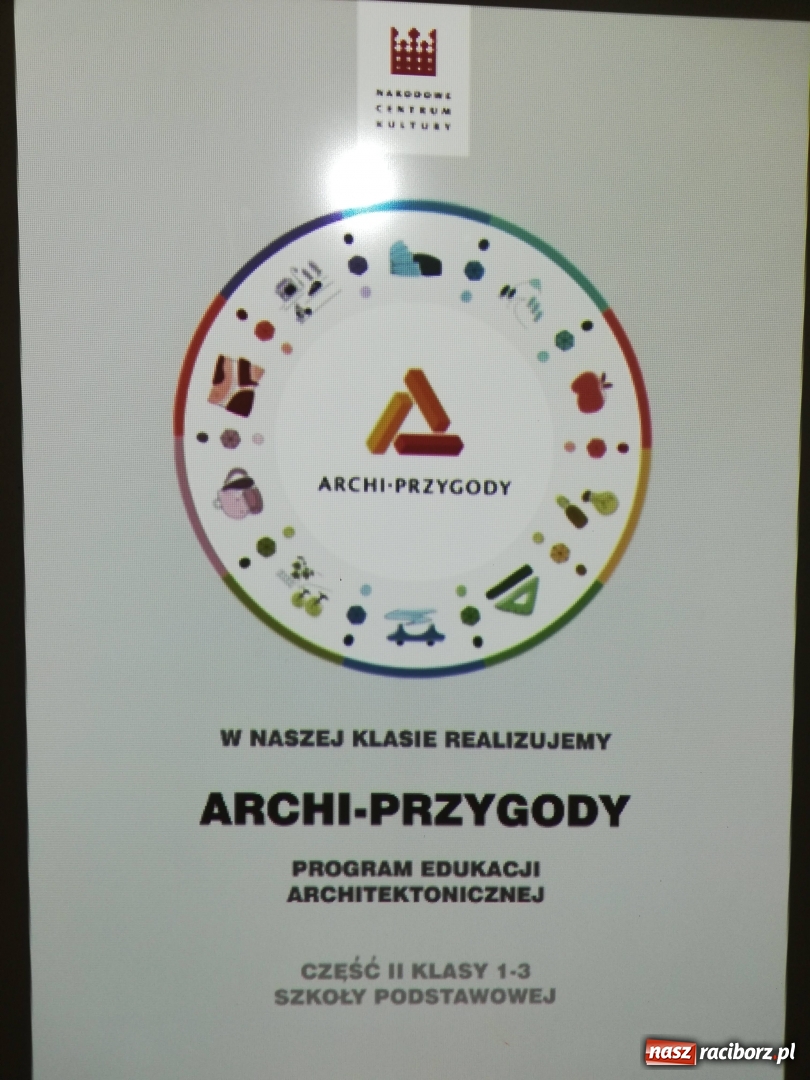 Zdjęcie w galerii na portalu naszraciborz.pl: Uczniowie SP 4 brali udział w ogólnopolskim programie Archi-Przygody wiadomości z regionu