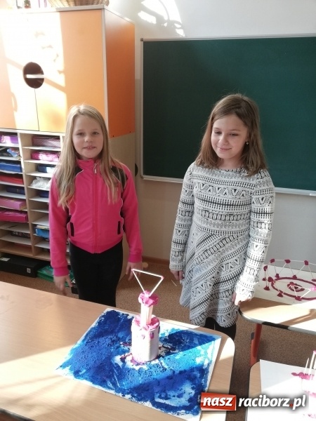 Zdjęcie w galerii na portalu naszraciborz.pl: Uczniowie SP 4 brali udział w ogólnopolskim programie Archi-Przygody wiadomości z regionu